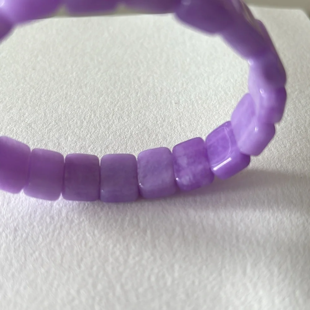 🏝️☀️Vacation 💜 Light Purple Natural Stone Bracelet 💜 - Picture 4 of 10